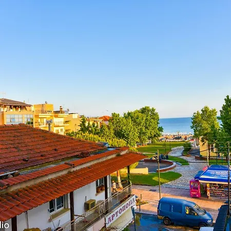 Menios And * Nea Kallikrateia