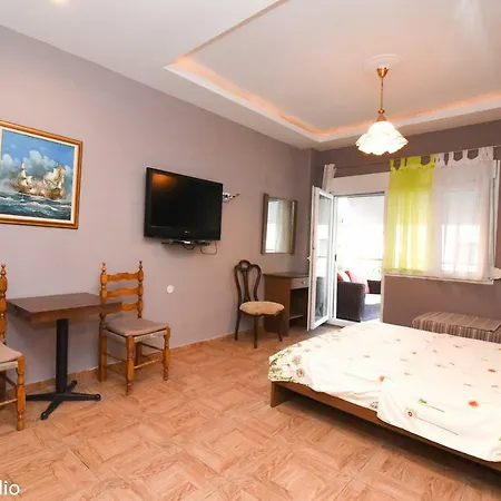 Menios And Lejlighed Nea Kallikrateia