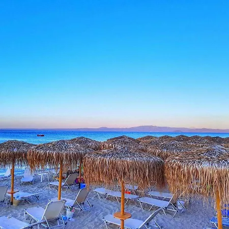 Menios And Apartman *