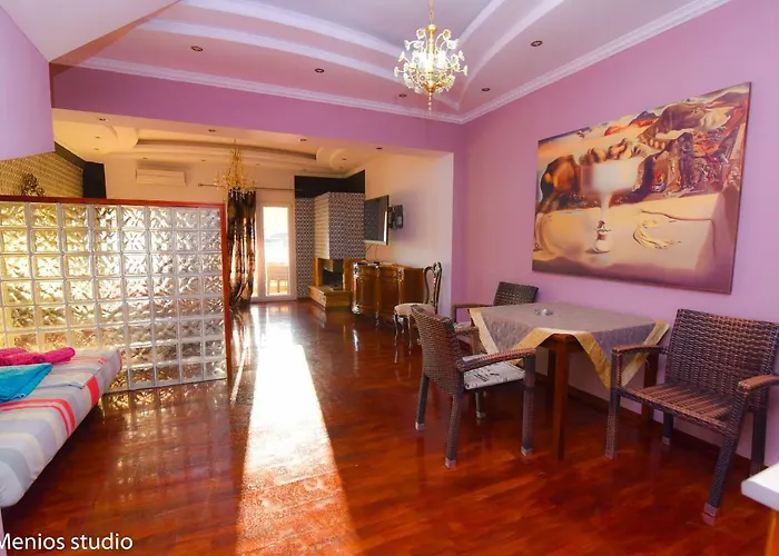 Menios And Apartment *
