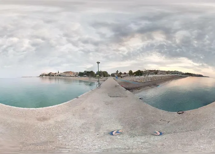 Apartment Menios And